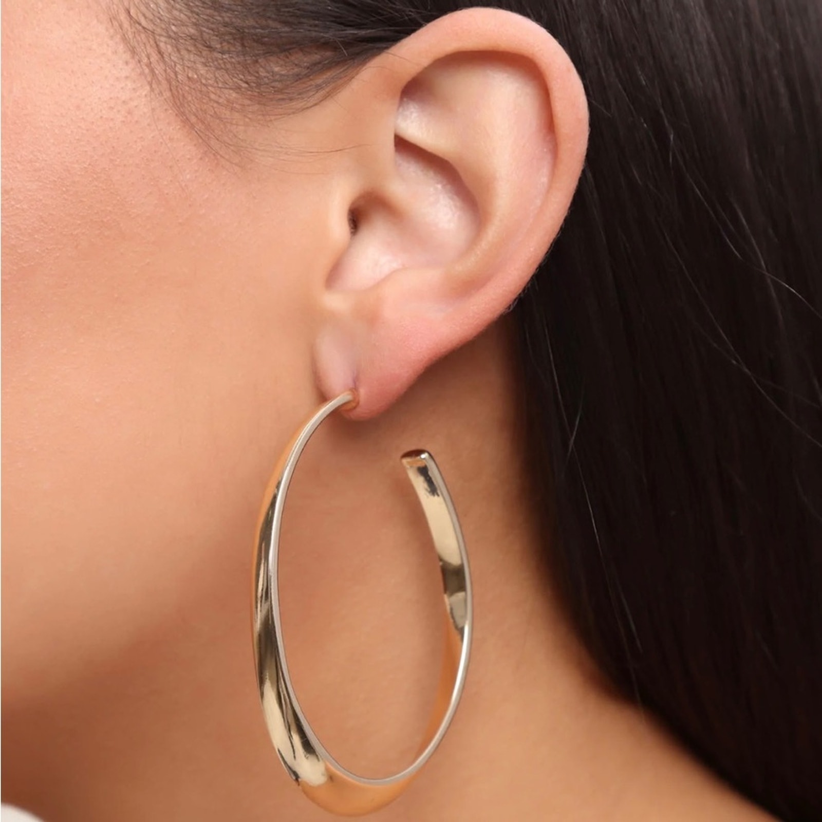 Fashion Nova Simple But Chic Hoop Earrings Nwt